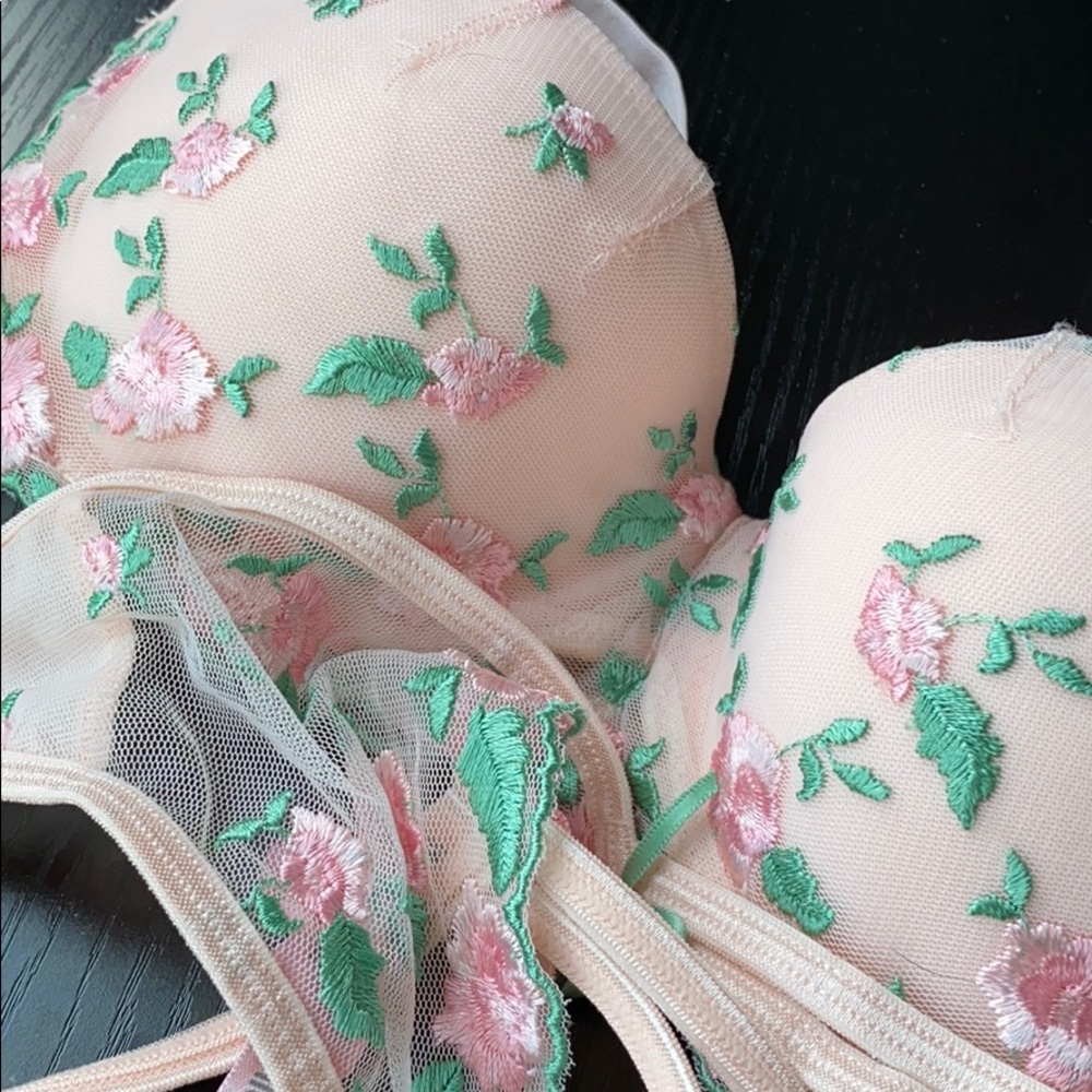 NWT Vintage 2 piece lingerie set